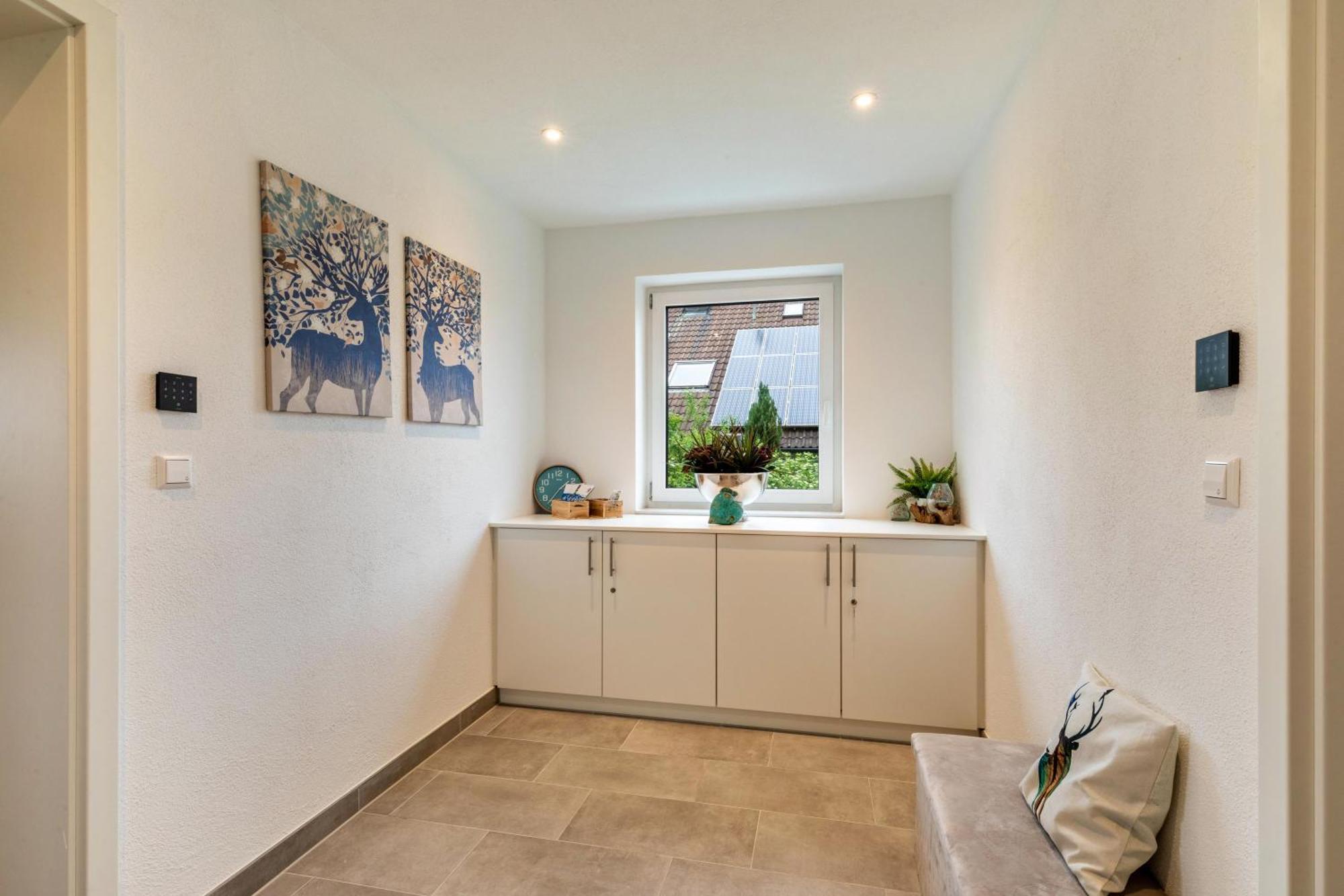 6 Parkside
